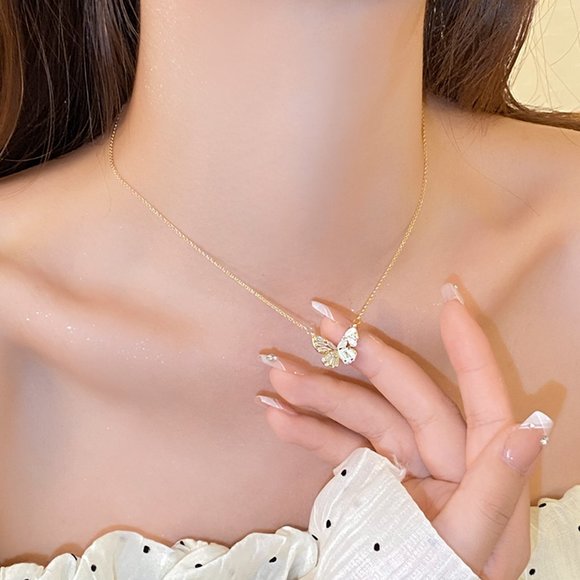 GOLICC Golden Butterfly Necklace - Picture 11 of 11